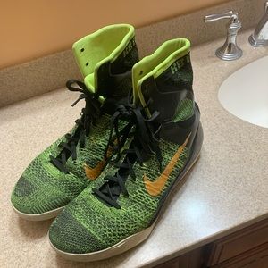 Kobe elite 9s size 13